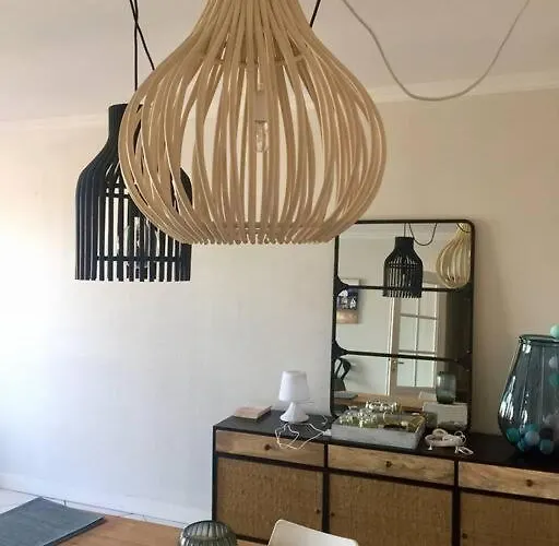 In Arcachon, Near The Apartamento *