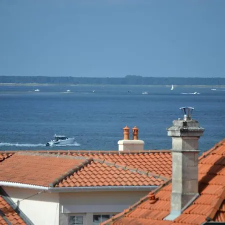 Apartment In Arcachon, Near The