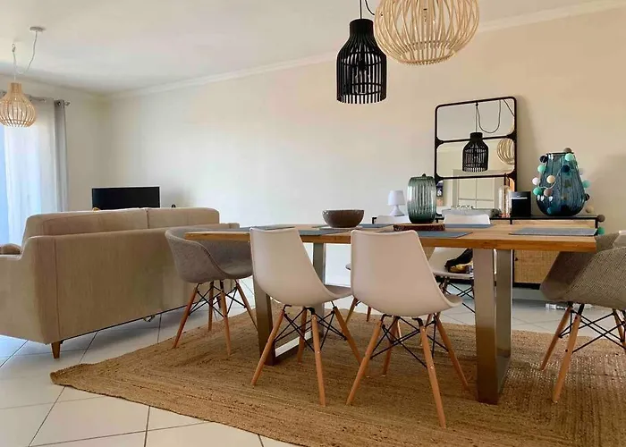 In Arcachon, Near The آركاشو